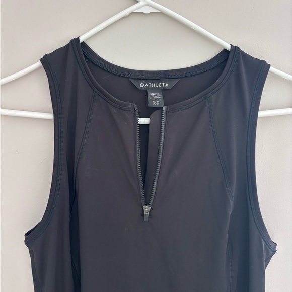 Athleta Sleeveless Zip-Up workout Dress - Picture 4 of 6
